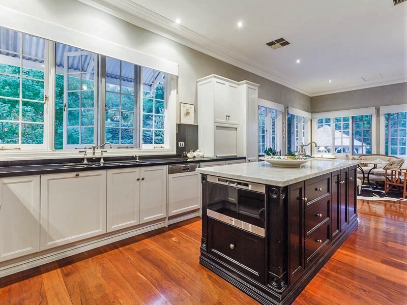 15 Allestree Road, Darlington WA 6070