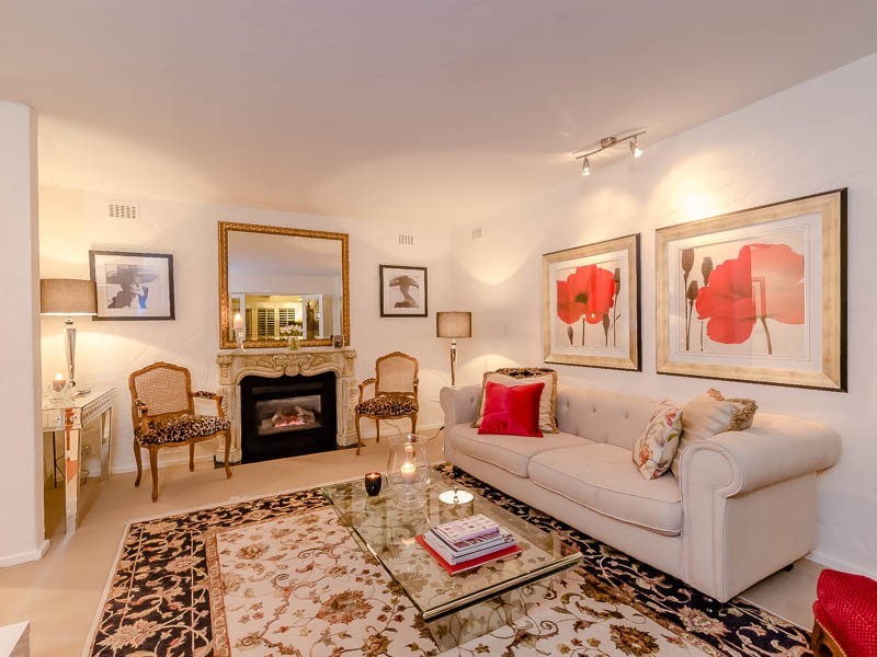 2/21 Karoo Street, South Perth WA 6151