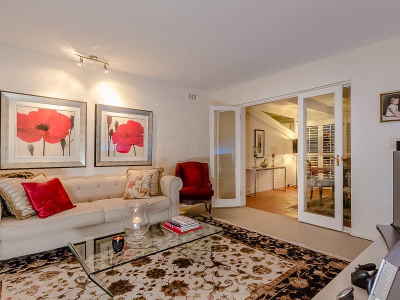 2/21 Karoo Street, South Perth WA 6151