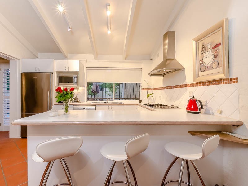 2/21 Karoo Street, South Perth WA 6151