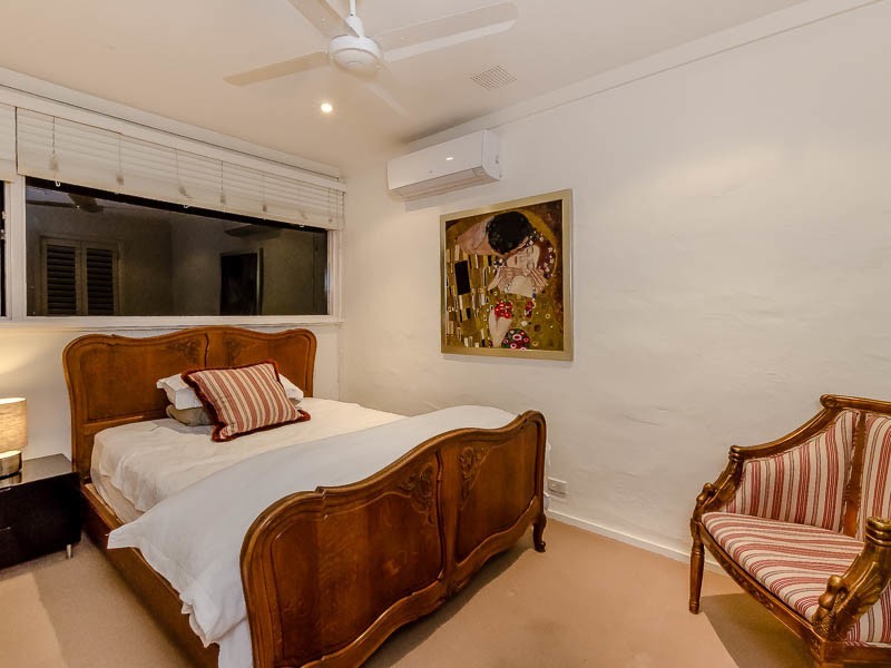 2/21 Karoo Street, South Perth WA 6151