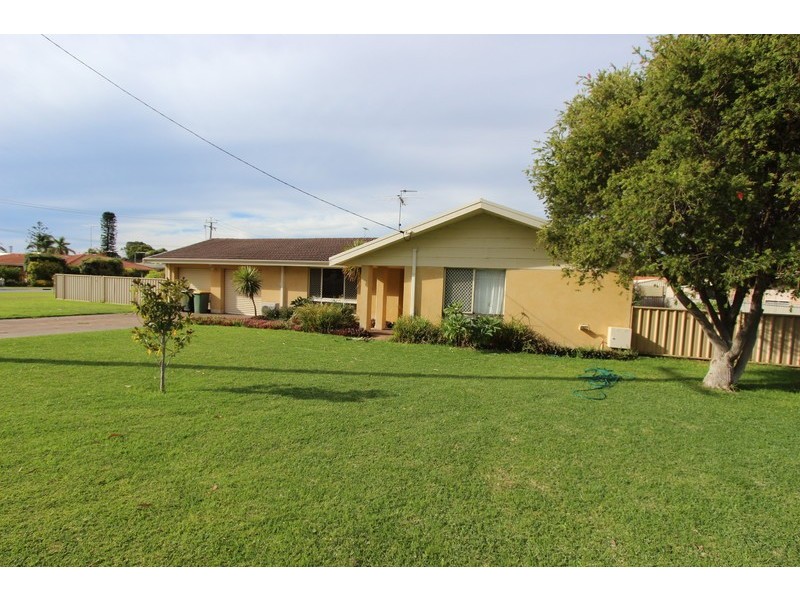 1 Planet Street, Dudley Park WA 6210