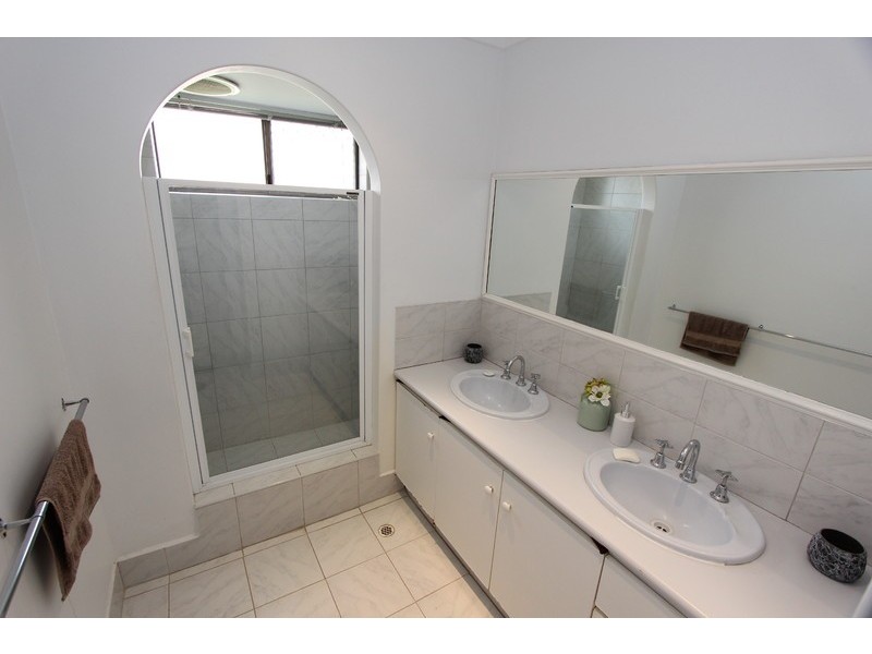 1 Planet Street, Dudley Park WA 6210