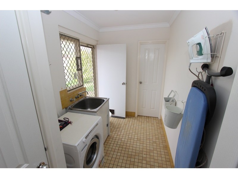 1 Planet Street, Dudley Park WA 6210