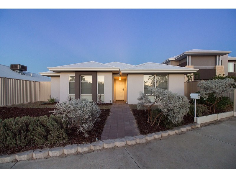 31 Brunonia Terrace, Harrisdale WA 6112