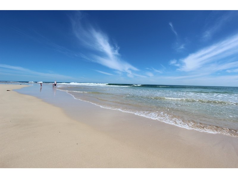 54 Paradise Circuit, Halls Head WA 6210