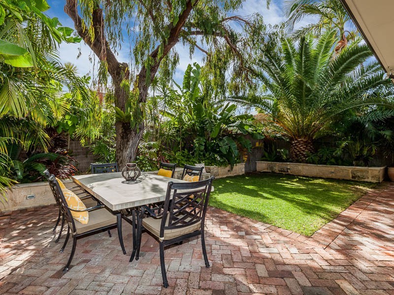 9 Norfolk Street, South Perth WA 6151