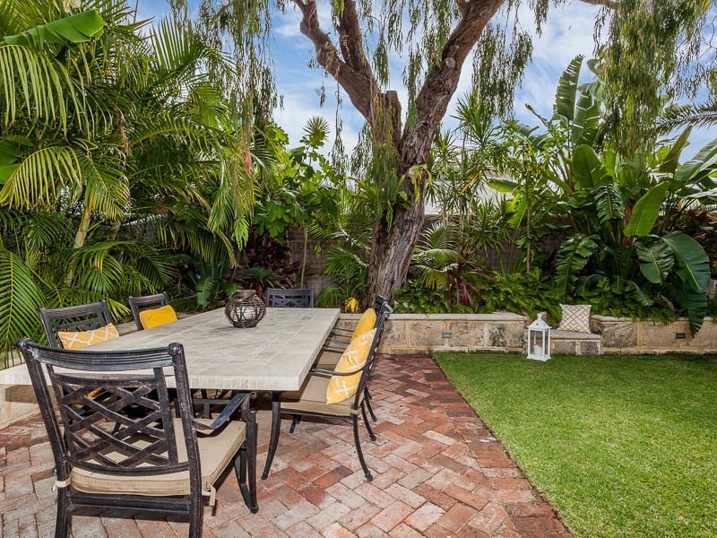 9 Norfolk Street, South Perth WA 6151