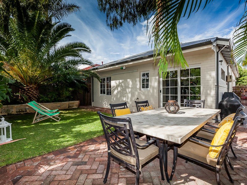 9 Norfolk Street, South Perth WA 6151