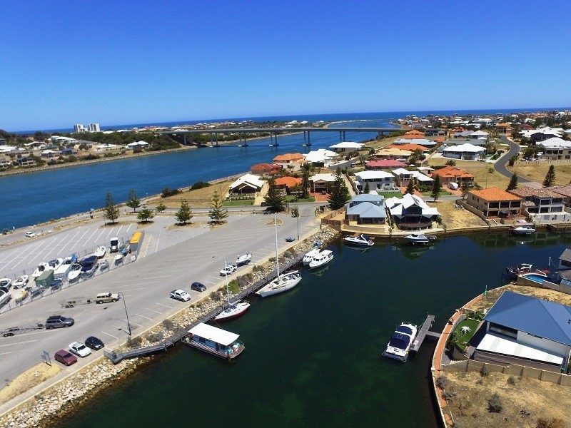 15 Avocet Island Quays, Wannanup WA 6210