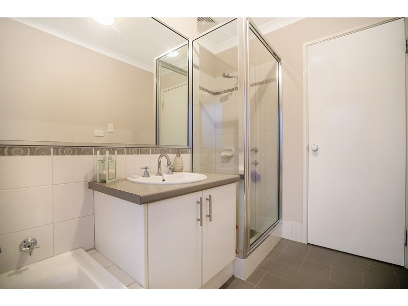 13 Dorsal Bend, Hammond Park WA 6164