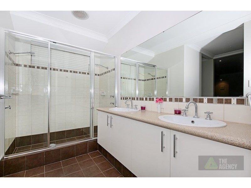 63 Karon Vista, Halls Head WA 6210