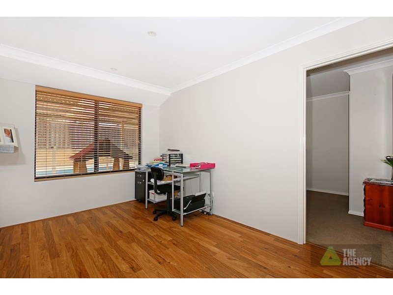 63 Karon Vista, Halls Head WA 6210