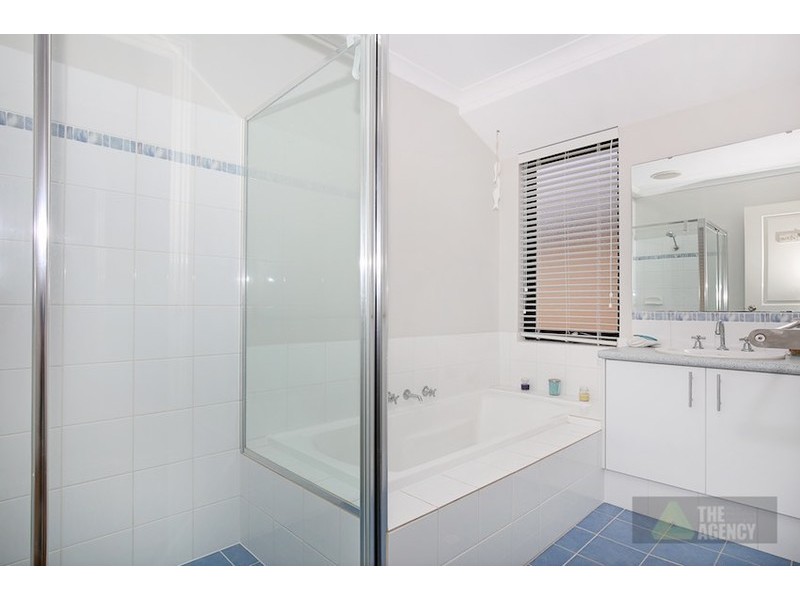 63 Karon Vista, Halls Head WA 6210