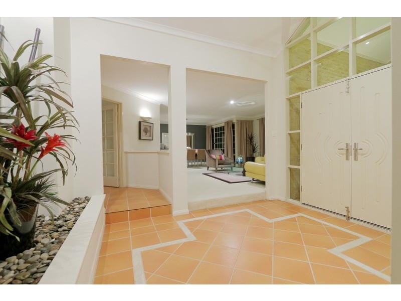 2 Casuarina Court, Canning Vale WA 6155