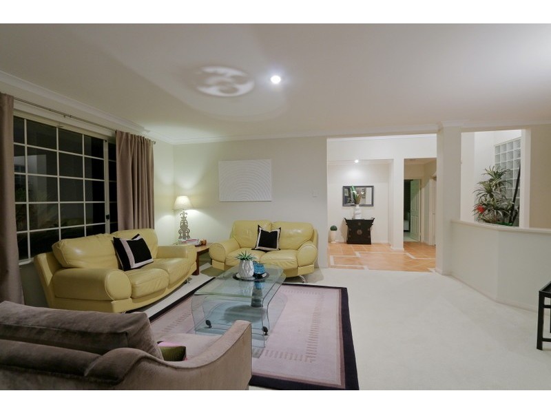 2 Casuarina Court, Canning Vale WA 6155