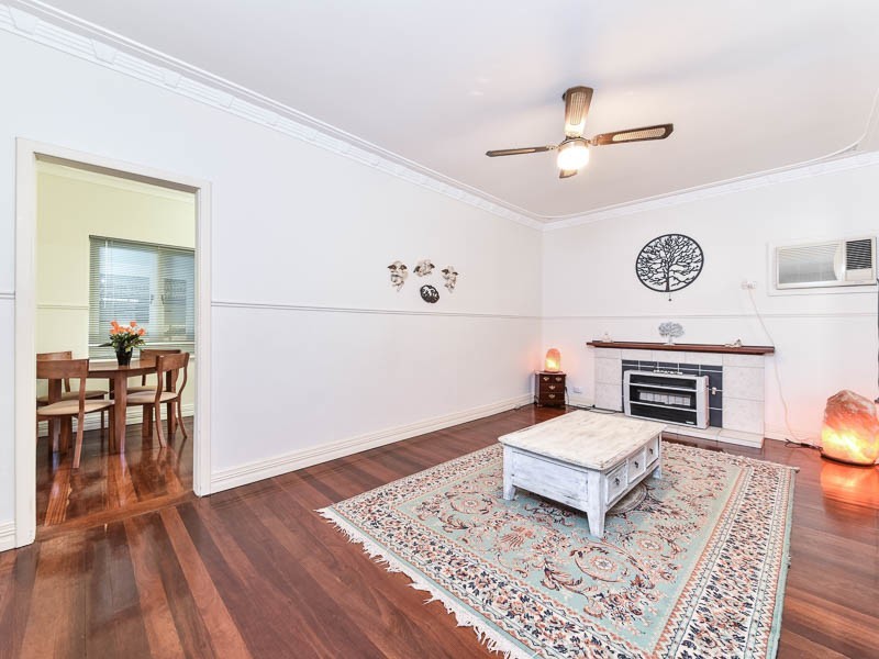 27 Tredale Avenue, Mount Richon WA 6112