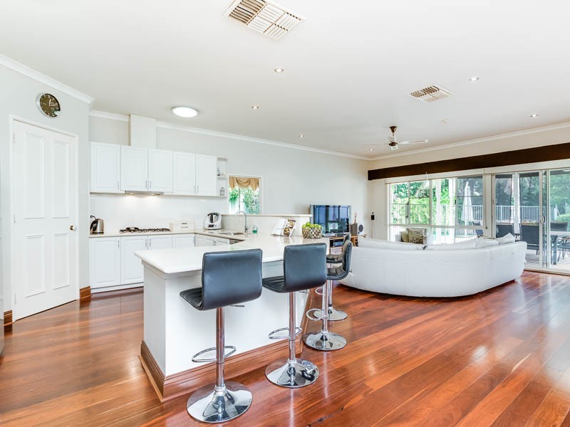 12 Davidson Road, Attadale WA 6156