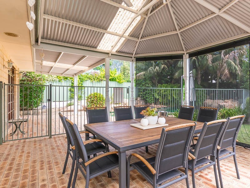 12 Davidson Road, Attadale WA 6156