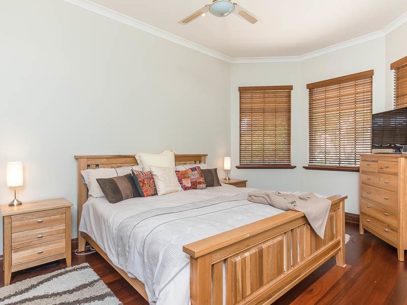 12 Davidson Road, Attadale WA 6156