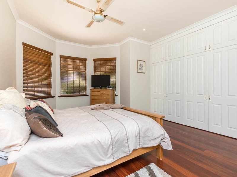 12 Davidson Road, Attadale WA 6156