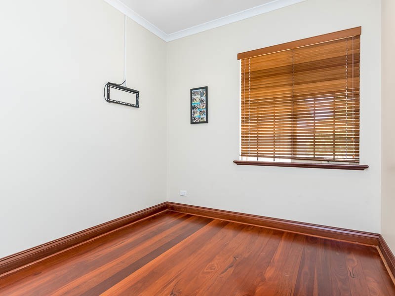 12 Davidson Road, Attadale WA 6156