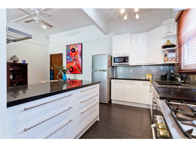 404 Guildford Road, Bayswater WA 6053