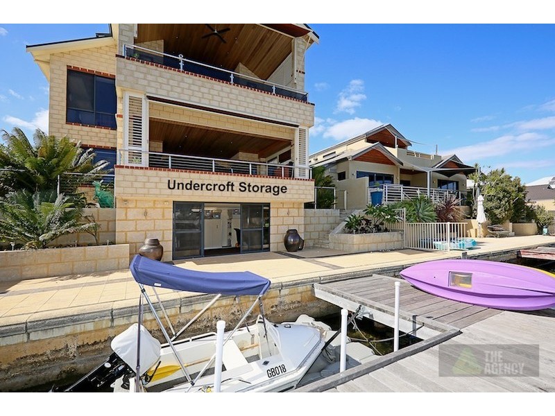 43 Leisure Way, Halls Head WA 6210
