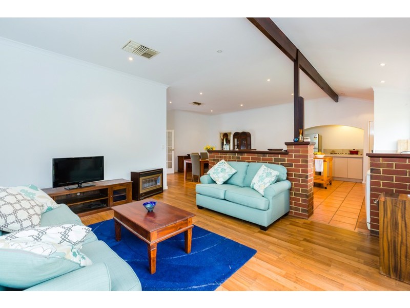 26 Park Lane, Canning Vale WA 6155