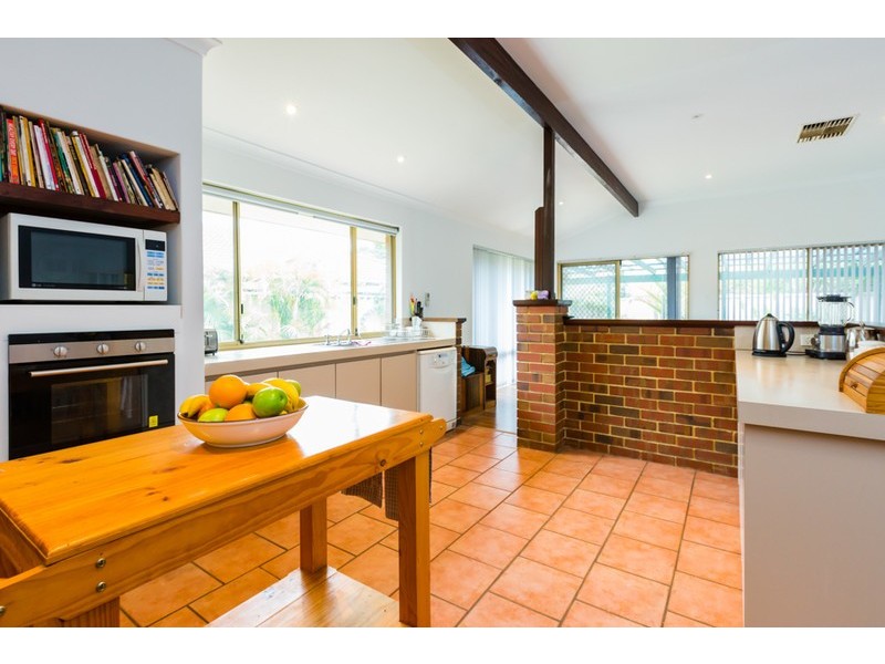 26 Park Lane, Canning Vale WA 6155