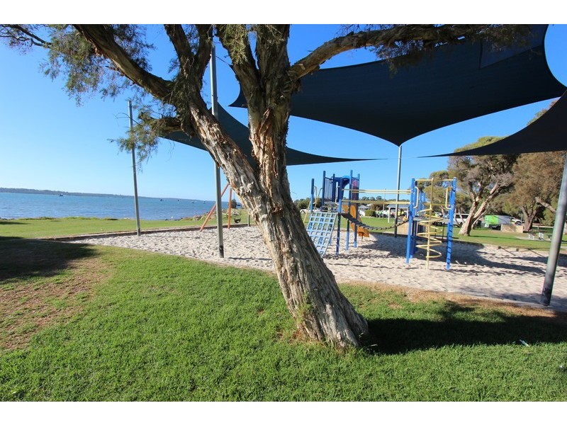 18 Balingup Loop, Dawesville WA 6211