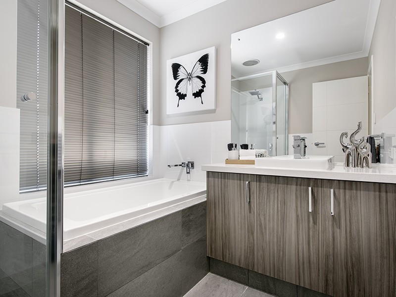 4 Stratford Place, Bentley WA 6102