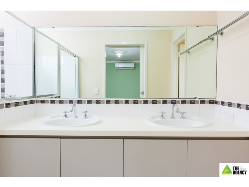 10B Bradshaw Street, Canning Vale WA 6155