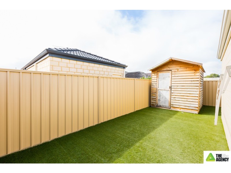 10B Bradshaw Street, Canning Vale WA 6155