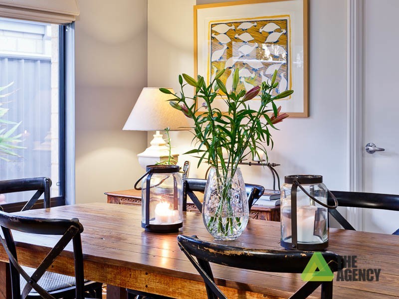 20 Willow Brook View, Meadow Springs WA 6210