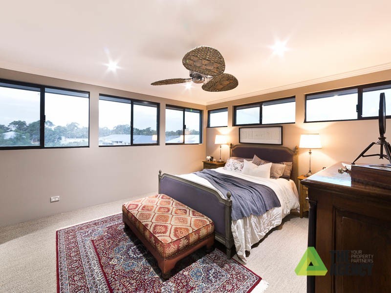 20 Willow Brook View, Meadow Springs WA 6210