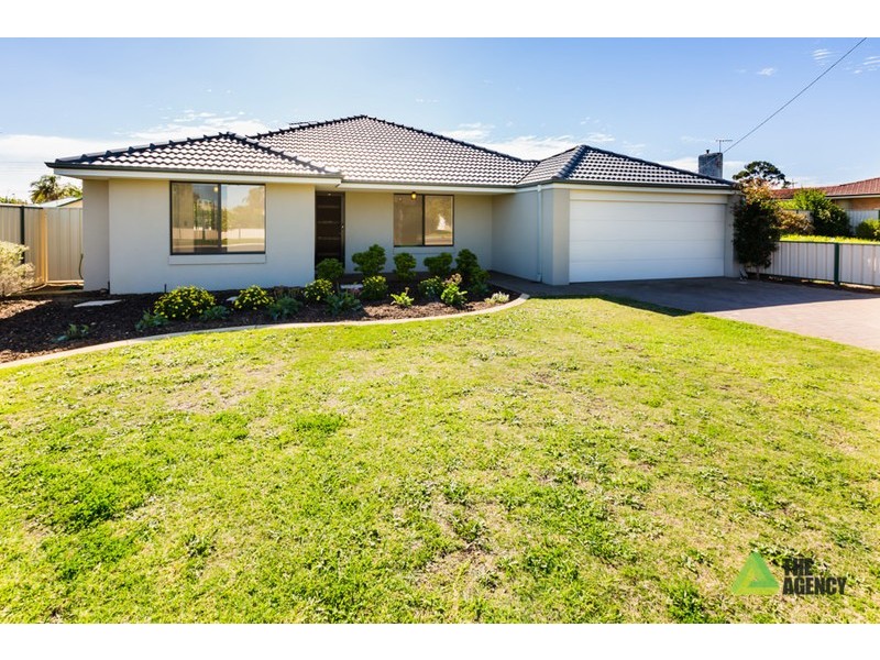 12A Sussex Road, Forrestfield WA 6058