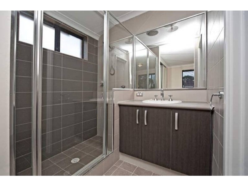 12A Sussex Road, Forrestfield WA 6058