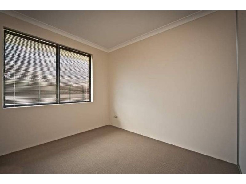 12A Sussex Road, Forrestfield WA 6058