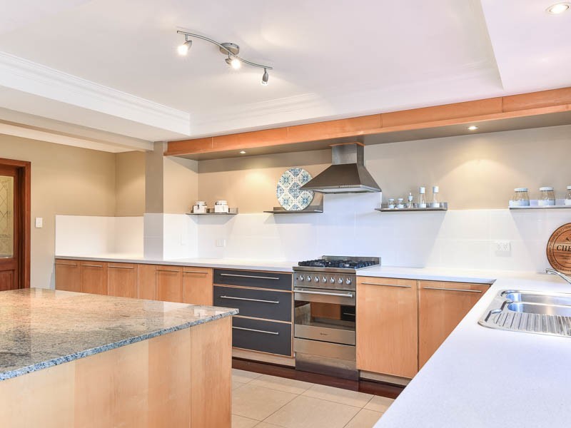 29 Freckleton Court, Wandi WA 6167