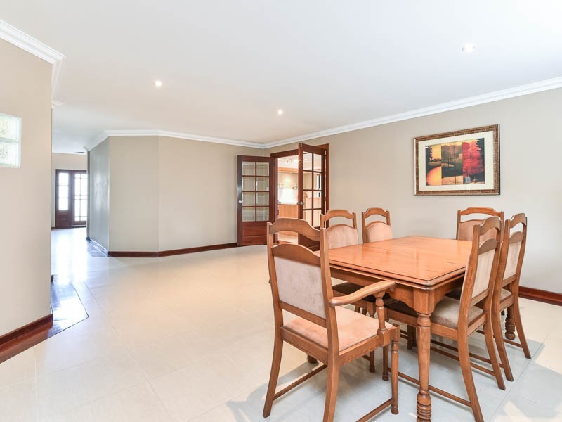 29 Freckleton Court, Wandi WA 6167