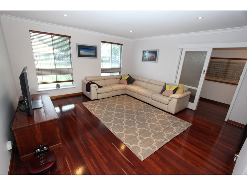 116 Gibbs Street, East Cannington WA 6107