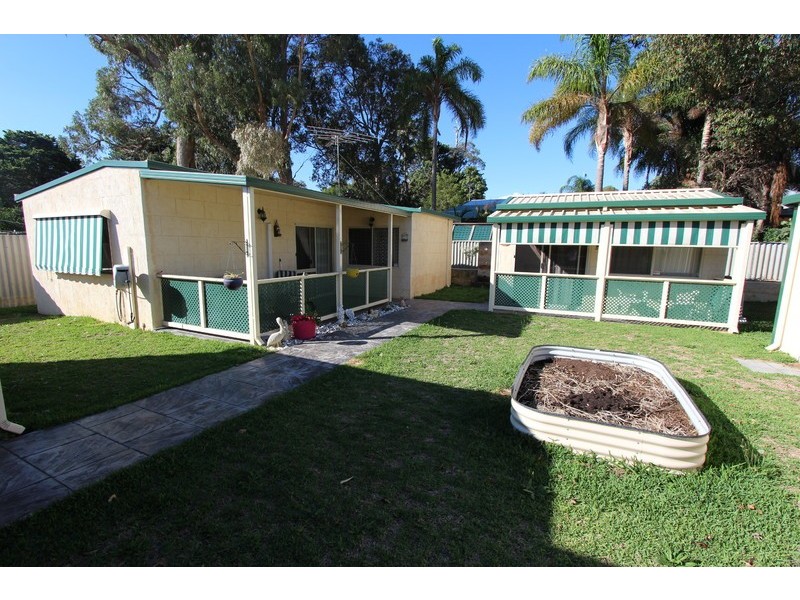 14 Manjeep Road, Greenfields WA 6210