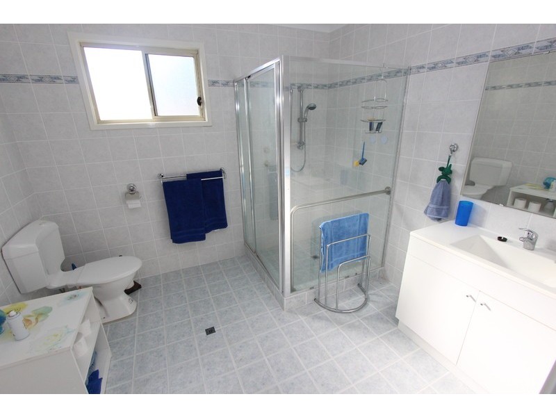 14 Manjeep Road, Greenfields WA 6210