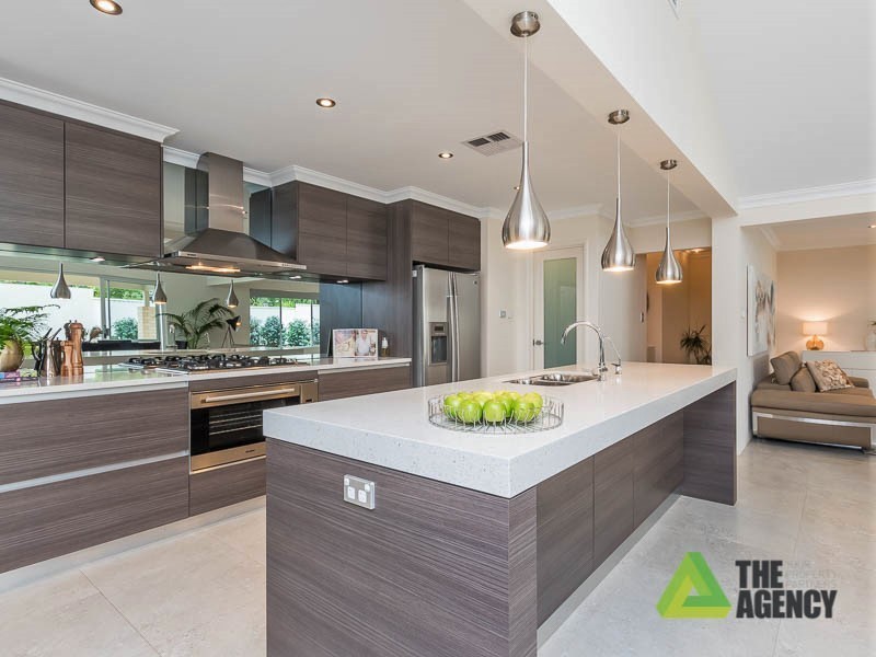 11 Heath Road, Kalamunda WA 6076