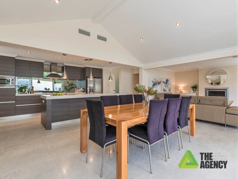 11 Heath Road, Kalamunda WA 6076