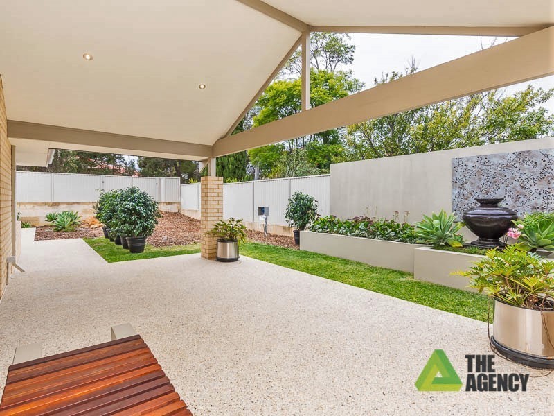 11 Heath Road, Kalamunda WA 6076