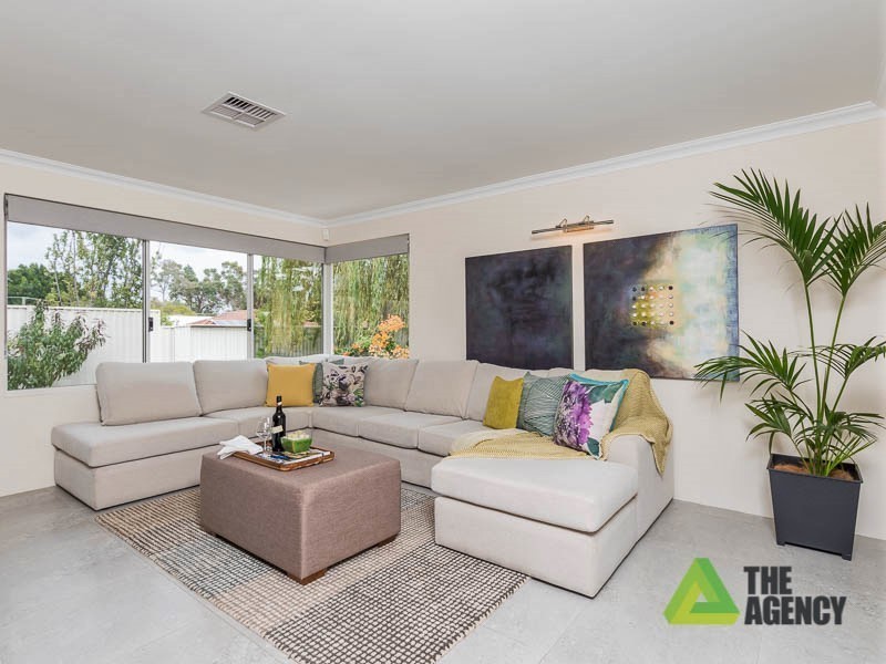 11 Heath Road, Kalamunda WA 6076