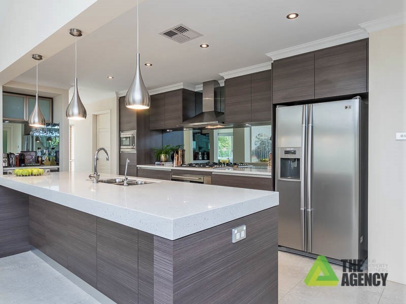 11 Heath Road, Kalamunda WA 6076