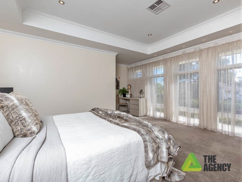 11 Heath Road, Kalamunda WA 6076